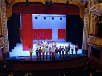 Répétition du collectif Ma non troppo au Théâtre du Pays de Morlaix